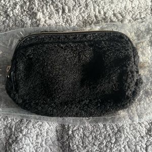 Lululemon fleece belt bag